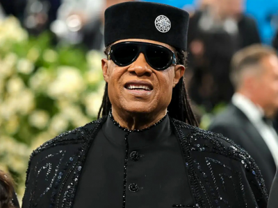 Зрит в корень: Стиви Уандер рассказал о своей слепоте - Новости Muzilla.ru